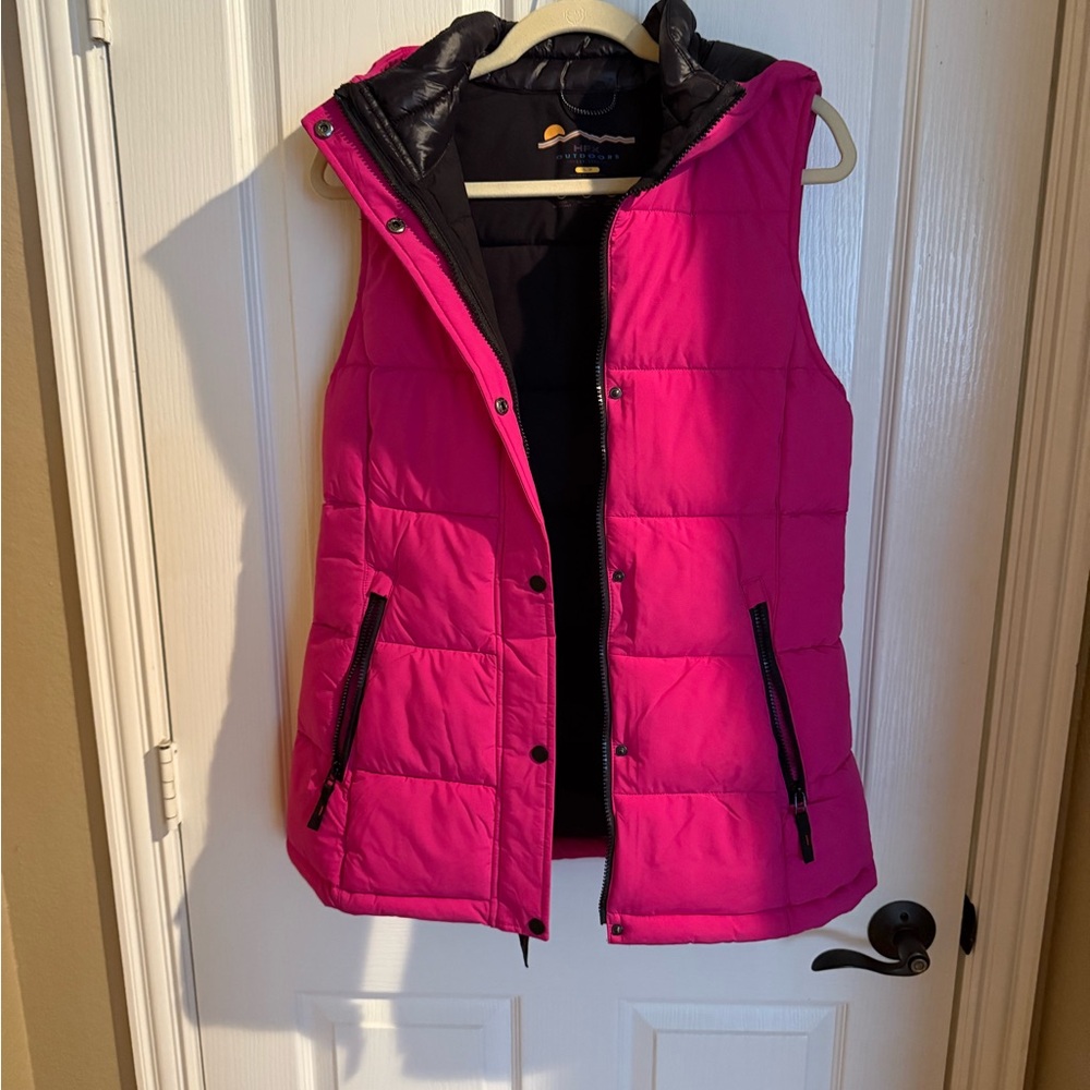 Women's Pink Puffer Vest